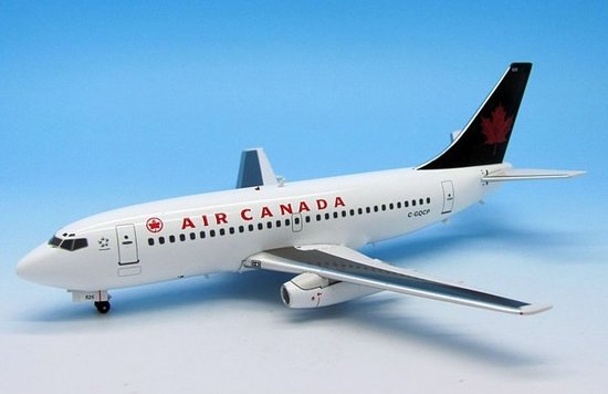 Lietadlo Boeing B737-200 Air Canada 